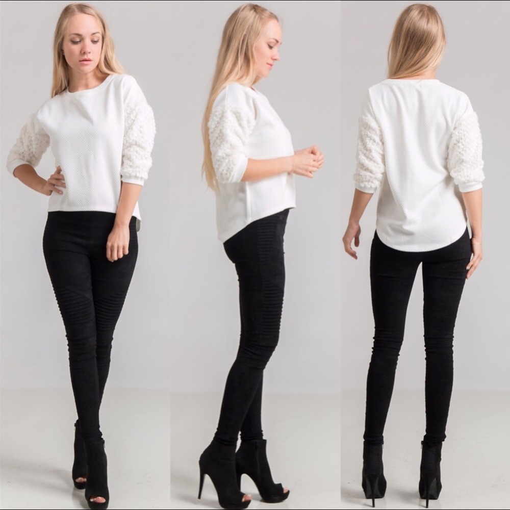 Faux fur detailed hi/lo top